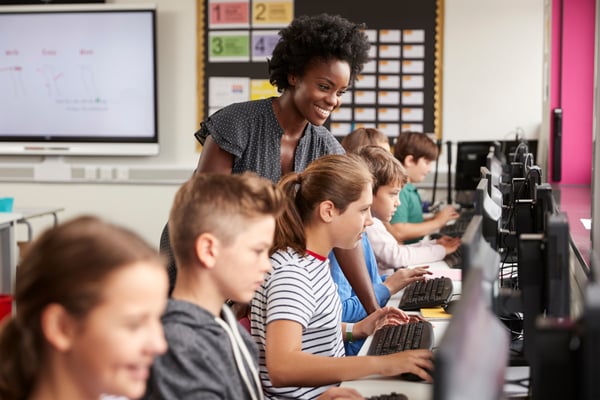 2018 Best Online Schools for Women in STEM