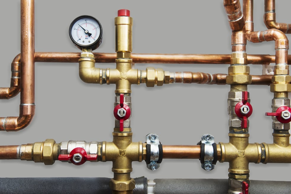 SS_Heating system's copper pipes with ball valves and manometer