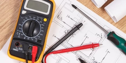 How to Calculate Voltage Drop? Formula and Examples