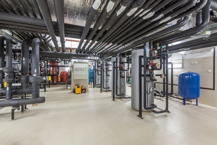 How Buildings Can Benefit from Heat Storage Systems