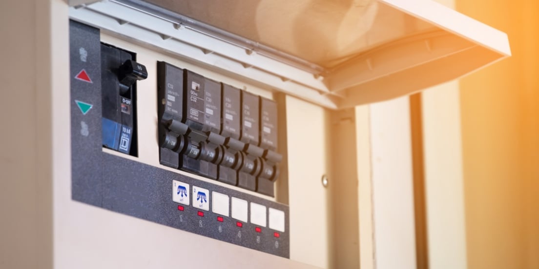 How to Power Multiple Load Centers From the Same Feeder Circuit