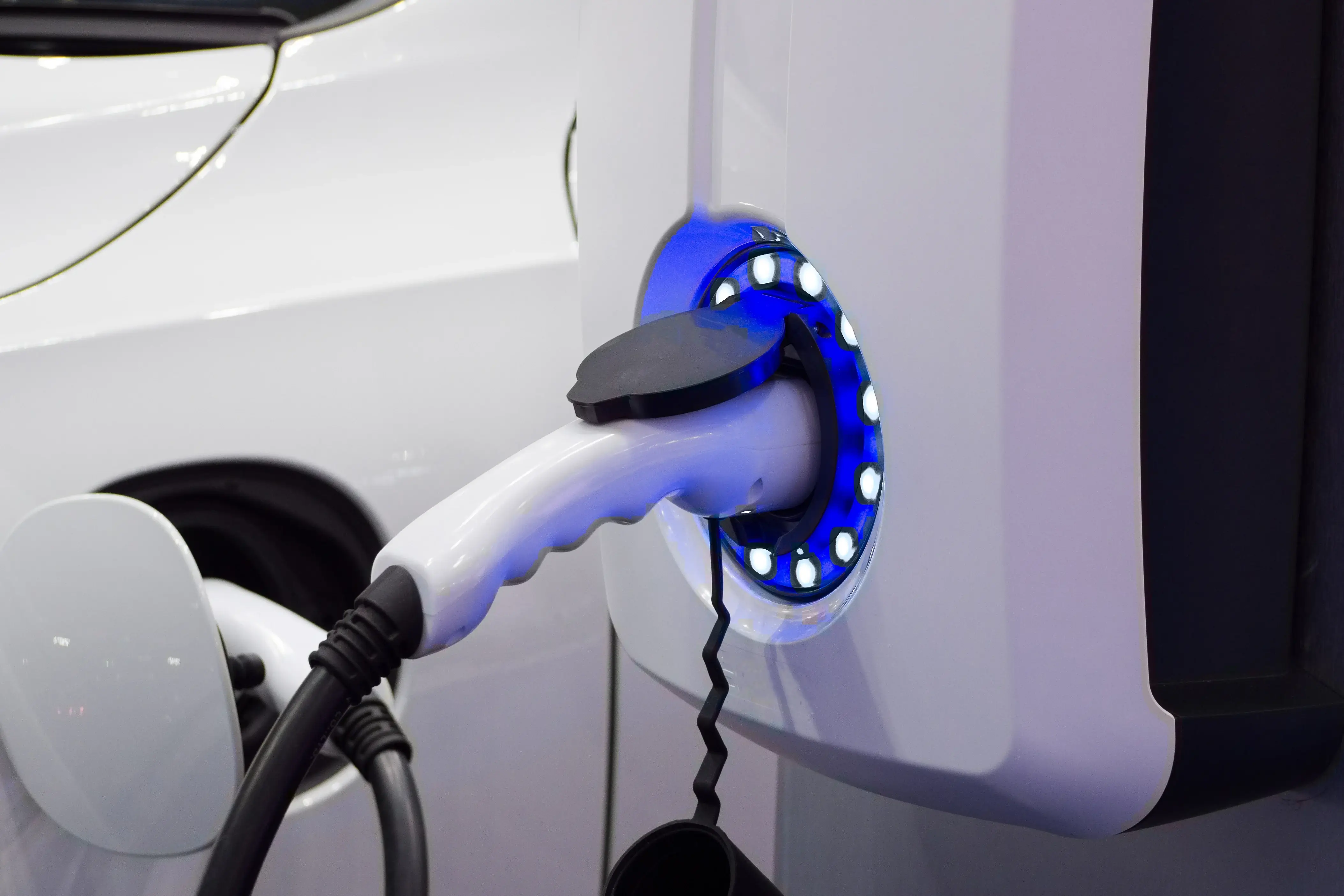 Understanding the LEED Requirements for Electric Vehicle Chargers in Chicago