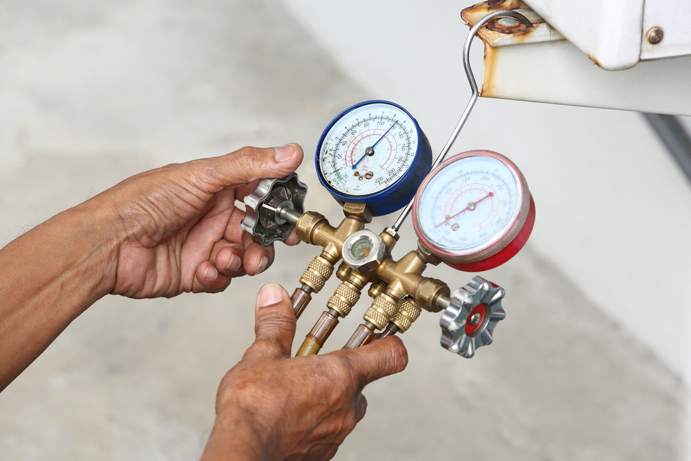 Signs of Air Conditioner Refrigerant Leak