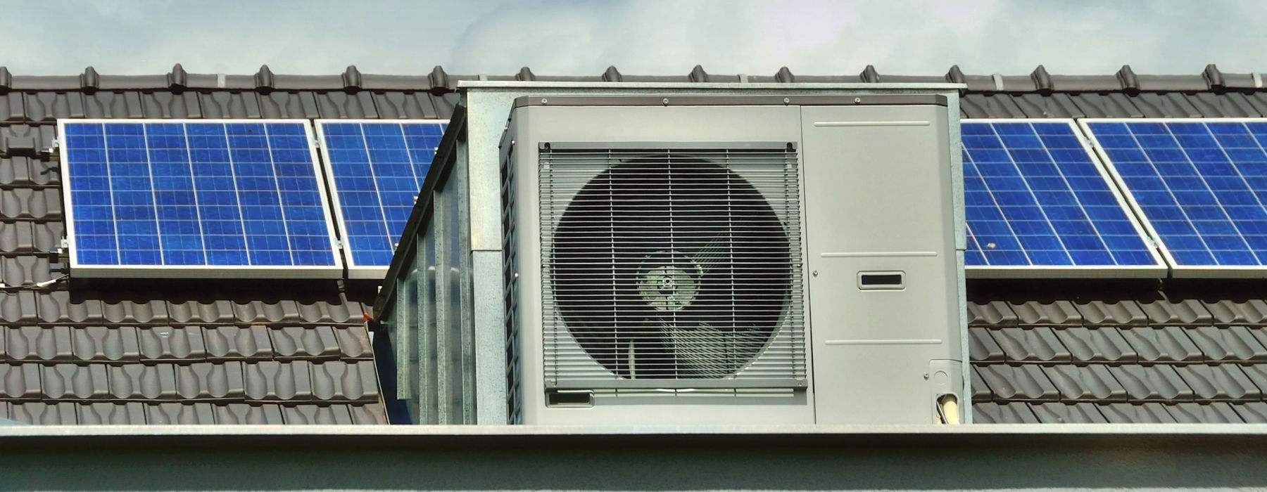 Commercial Solar PV + Heat Pumps: Benefits for NYC Building Owners